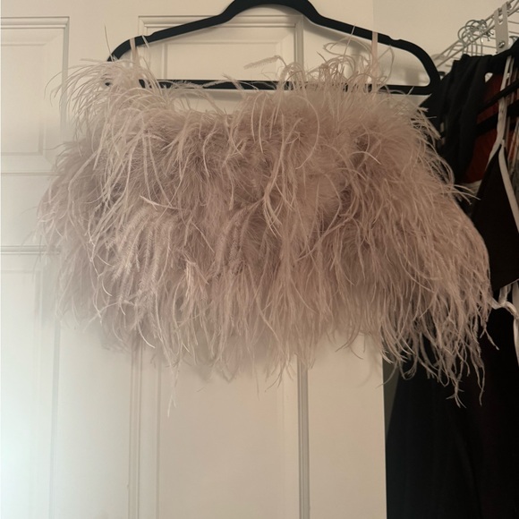 lamarque feather top - Picture 3 of 4